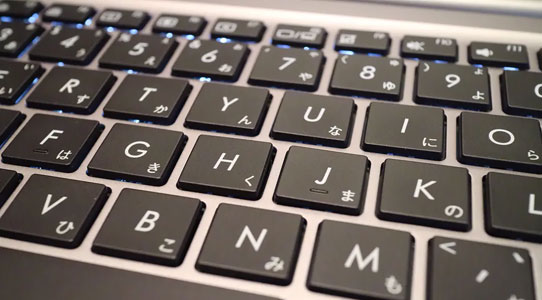 Ремонт клавиатуры на ноутбуке - Apple